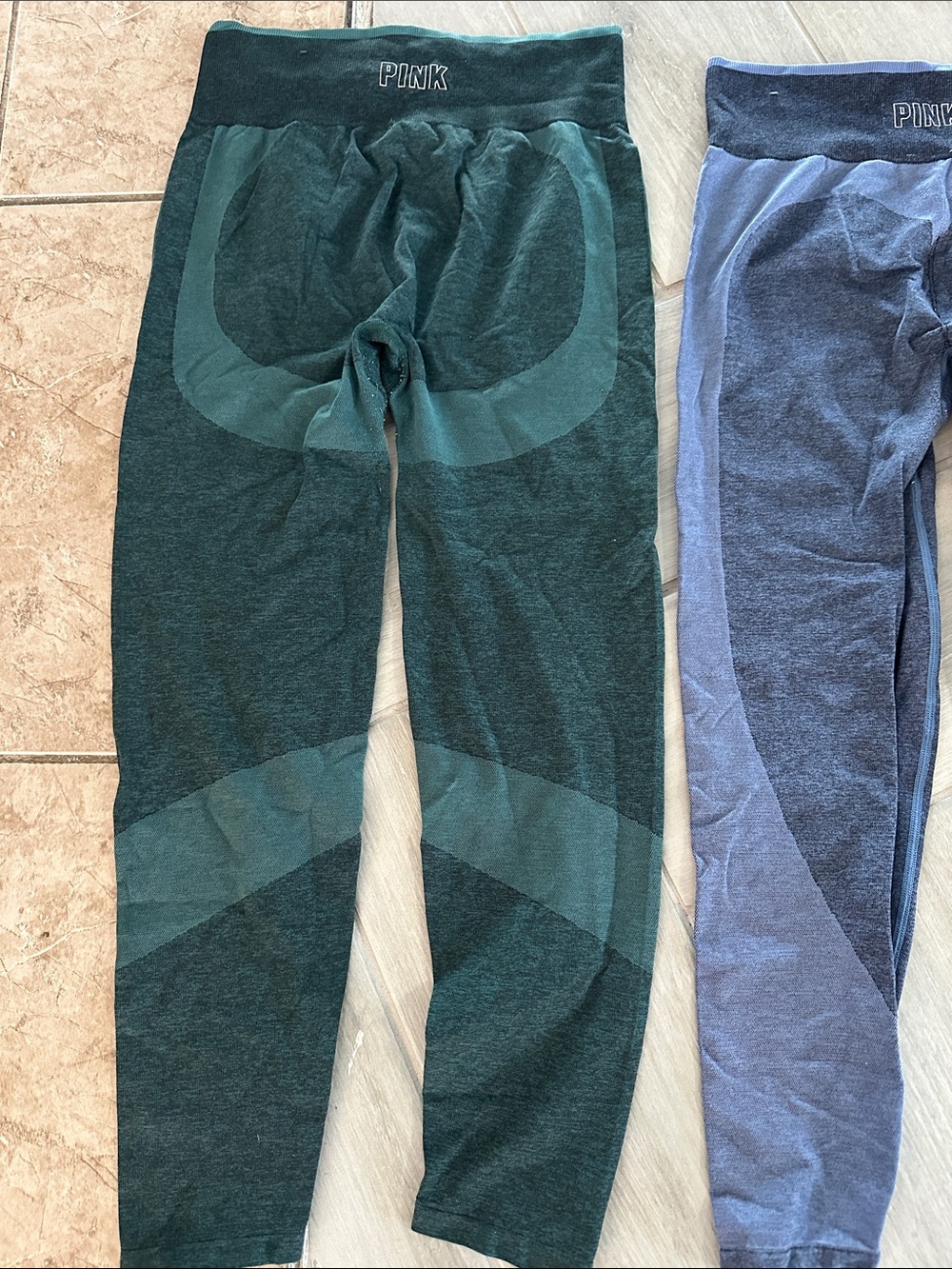 3 PINK Victoria's Secret Colorblock Seamless Leggings Trio - Green, Blue, Red - Picture 4 of 5